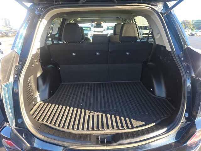 Used 2017 Toyota RAV4 XLE w/ Plus Extra Value Package FWD image 29