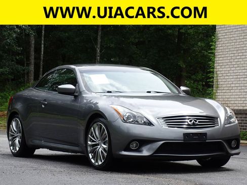 Used 2013 INFINITI G37 Convertible w/ Premium Pkg RWD image 4
