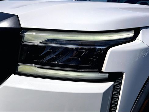 Used 2022 Nissan Frontier Pro-X RWD image 29