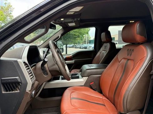 Used 2019 Ford F350 King Ranch w/ King Ranch Ultimate Package AWD/4WD image 19