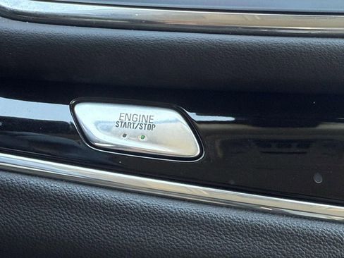 Used 2023 Buick Enclave Avenir w/ Avenir Technology Package image 13