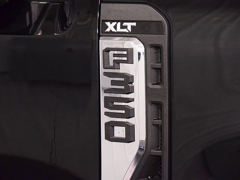 New 2026 Ford F350 XLT w/ 360-Degree Camera Package image 13