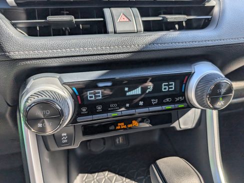 New 2025 Toyota RAV4 LE image 15