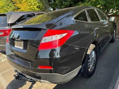 Used 2013 Honda Crosstour EX image 4