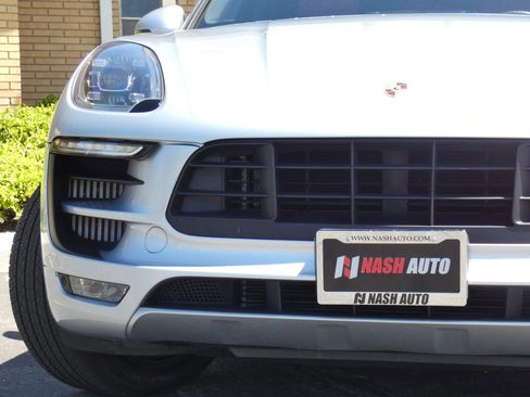 Used 2017 Porsche Macan GTS image 18