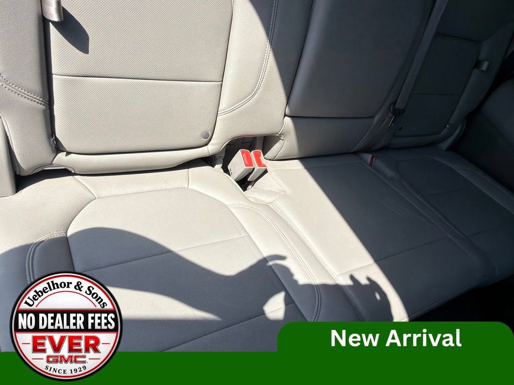 Used 2021 GMC Sierra 1500 SLT w/ SLT Convenience Package AWD/4WD image 6