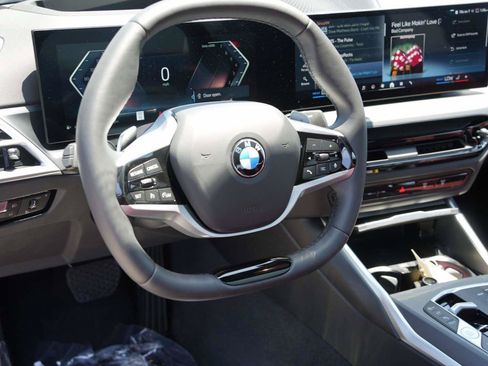 Used 2025 BMW 230i Coupe RWD image 10