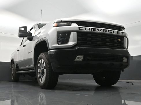 Used 2022 Chevrolet Silverado 2500 Custom w/ Custom Convenience Package AWD/4WD image 29