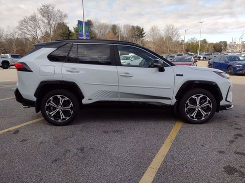 Used 2023 Toyota RAV4 XSE image 9