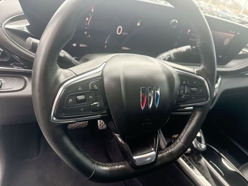 Certified 2024 Buick Envista Sport Touring w/ Convenience I Package image 14