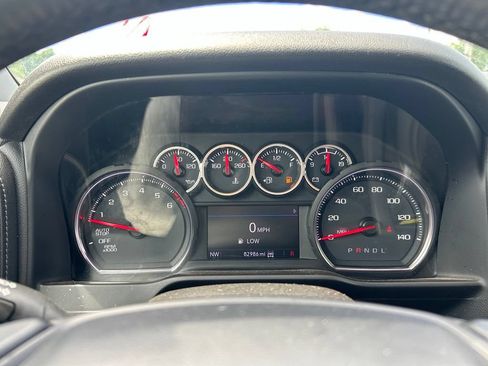 Used 2020 Chevrolet Silverado 1500 RST AWD/4WD image 19