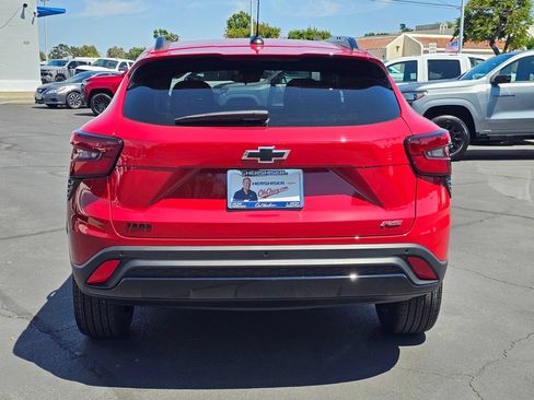 New 2026 Chevrolet Trax RS w/ Driver Confidence Package FWD image 5