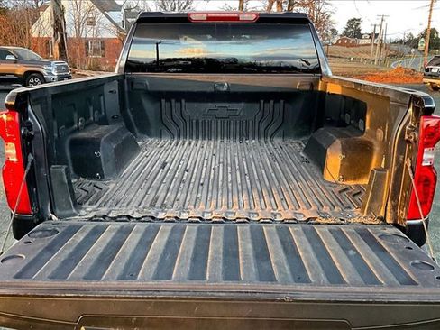 Used 2023 Chevrolet Silverado 1500 LT image 25