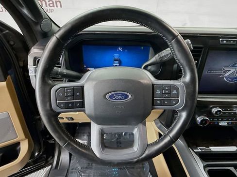 Used 2023 Ford F250 Lariat image 11