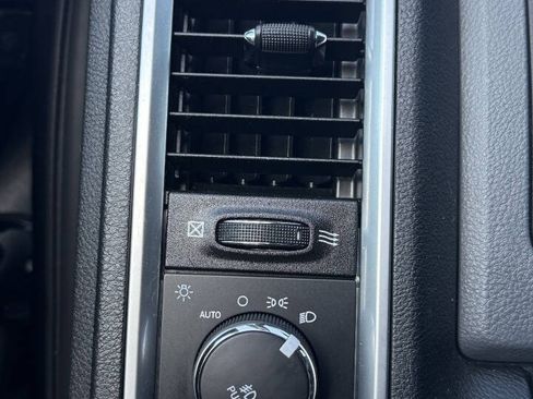Used 2018 RAM 1500 Outdoorsman AWD/4WD image 13