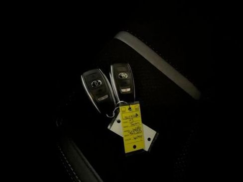 Used 2023 Toyota GR86 Premium w/ ALL Weather Mat Package (TMS) RWD image 33