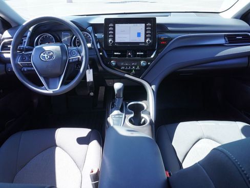 Used 2024 Toyota Camry LE image 11