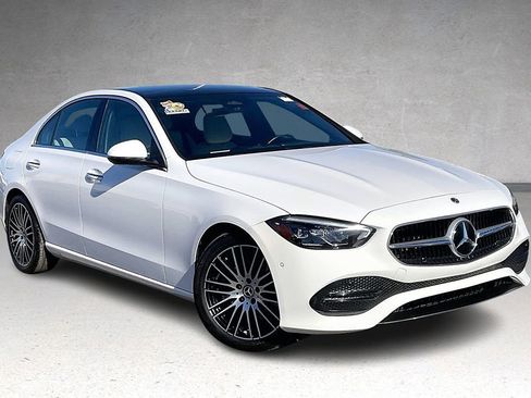 Used 2024 Mercedes-Benz C 300 4MATIC Sedan image 2