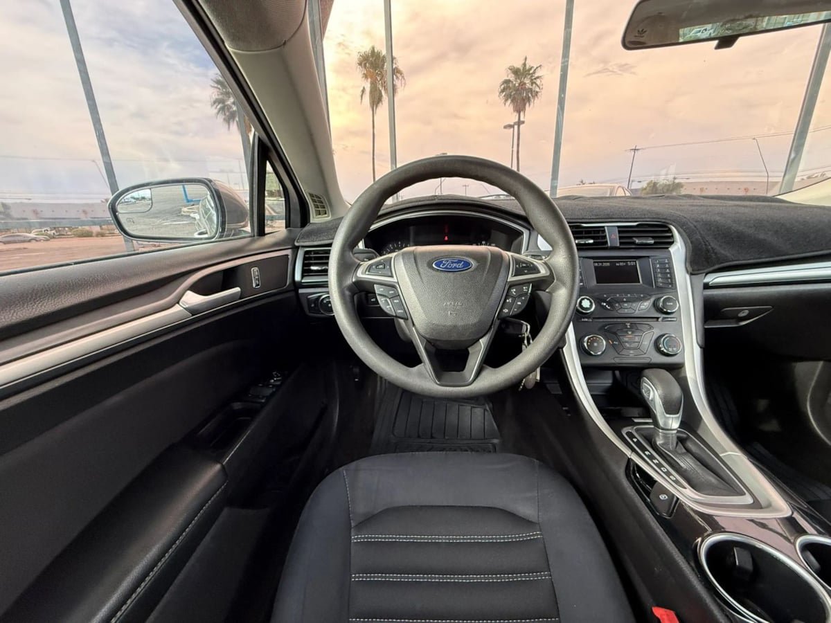 Used 2014 Ford Fusion SE FWD image 51