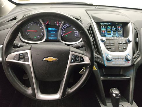 Used 2017 Chevrolet Equinox LT AWD/4WD image 22