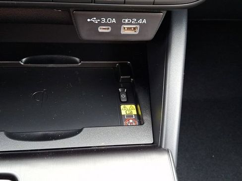 New 2026 Subaru Outback Limited AWD/4WD image 18
