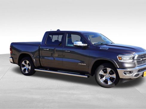 Used 2022 RAM 1500 Laramie AWD/4WD image 2