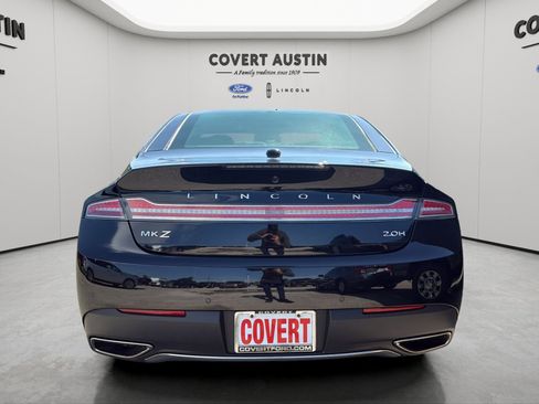 Used 2017 Lincoln MKZ Reserve w/ Luxury Package FWD image 4