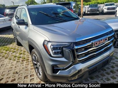 Used 2025 GMC Terrain Elevation w/ Elevation Premium Package