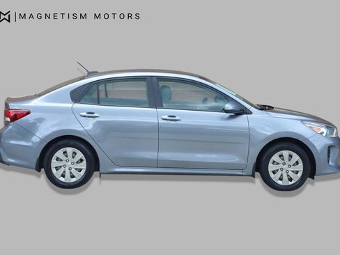 Used 2020 Kia Rio S FWD image 2