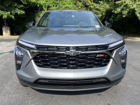 Used 2026 Chevrolet Trax RS w/ Driver Confidence Package FWD image 3