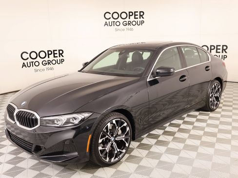 Used 2025 BMW 330i Sedan RWD image 11