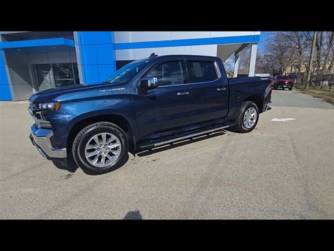 Used 2021 Chevrolet Silverado 1500 LTZ w/ Technology Package image 4