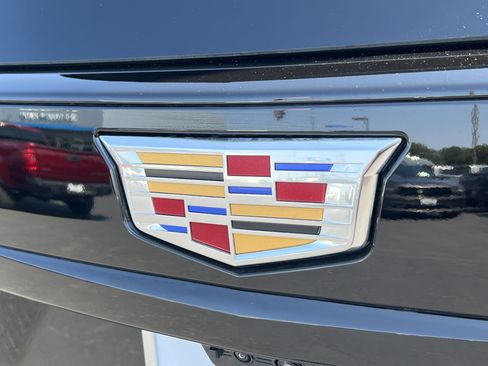 Used 2026 Cadillac Escalade Sport AWD/4WD image 8
