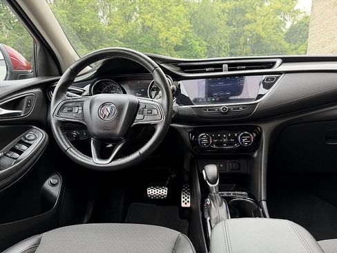 Used 2023 Buick Encore GX Select w/ Sport Touring Package FWD image 12