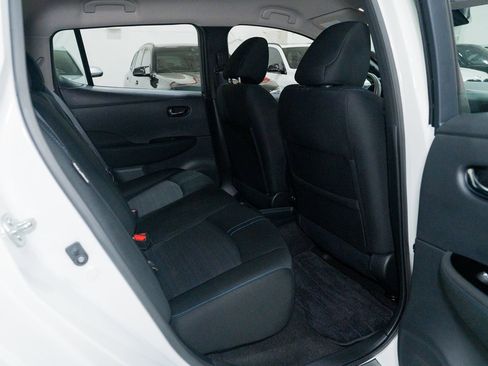 Used 2025 Nissan Leaf SV Plus image 24
