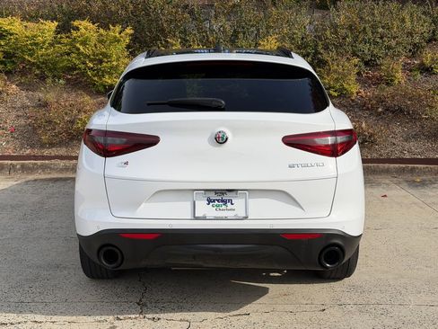 Used 2022 Alfa Romeo Stelvio Sprint image 4