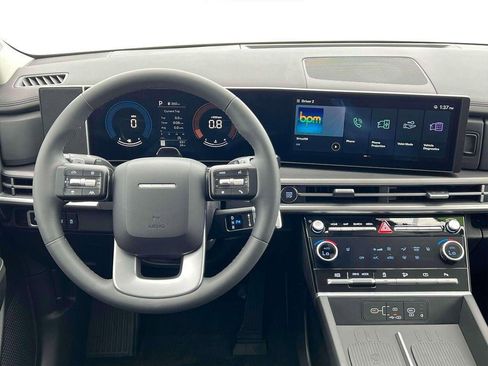 New 2025 Hyundai Santa Fe SEL image 17