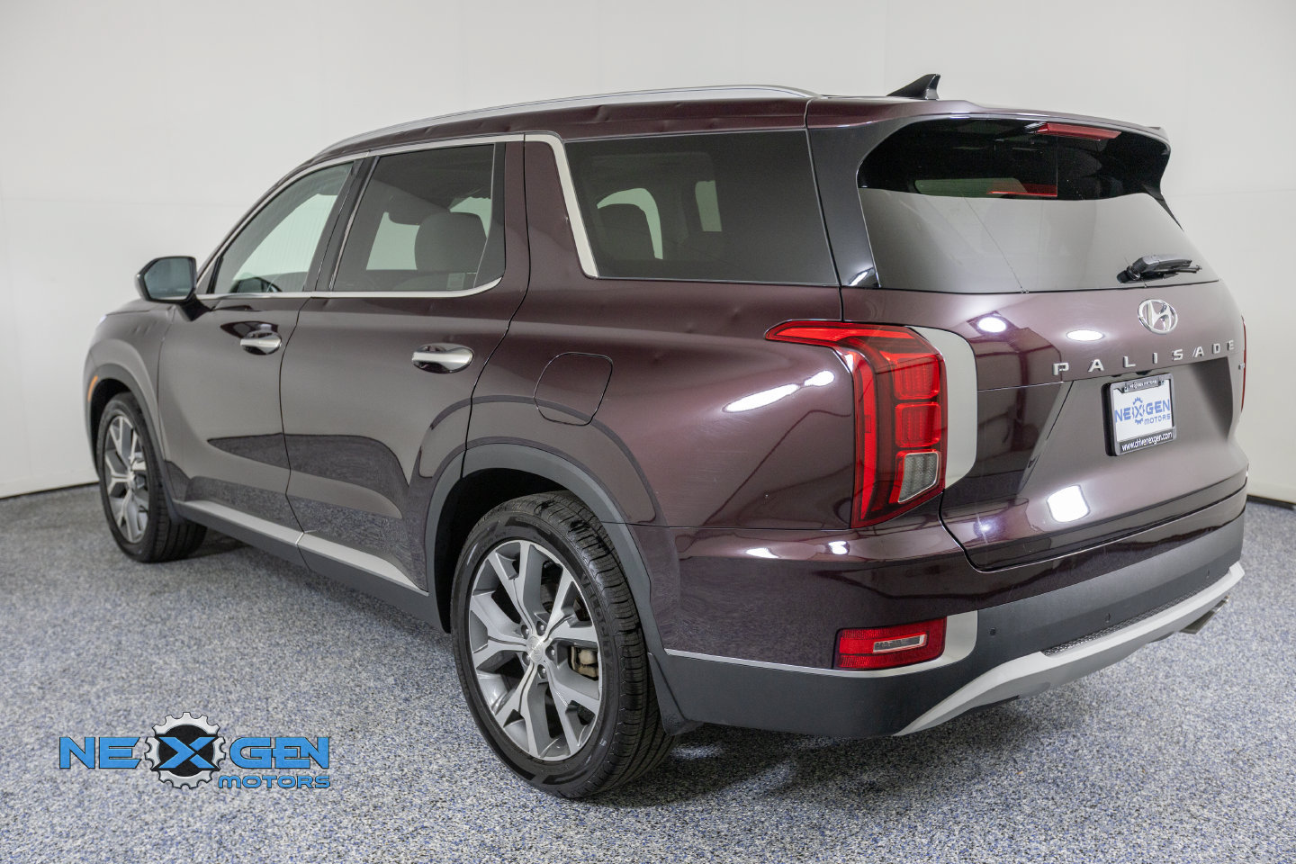 Used 2022 Hyundai Palisade SEL w/ 8P Bench Seat Package AWD/4WD image 6