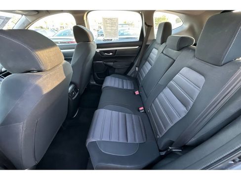 Used 2018 Honda CR-V LX image 8