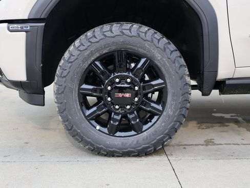 New 2026 GMC Sierra 2500 AT4 w/ AT4 Premium Plus Package image 51