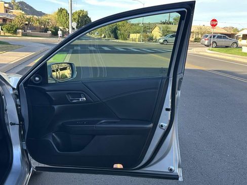 Used 2014 Honda Accord EX-L image 50