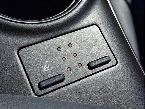 Used 2024 Toyota Camry SE w/ Cold Weather Package image 26