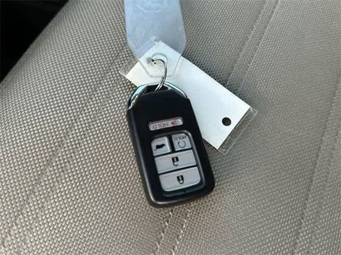 Used 2018 Honda CR-V EX image 33