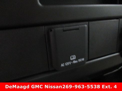 New 2025 GMC Savana 3500 image 25