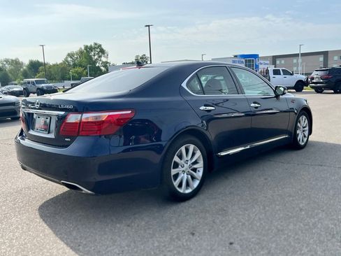 Used 2012 Lexus LS 460 AWD w/ Comfort Pkg image 5