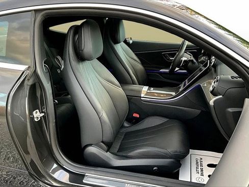 Certified 2025 Mercedes-Benz CLE 300 4MATIC Coupe image 32