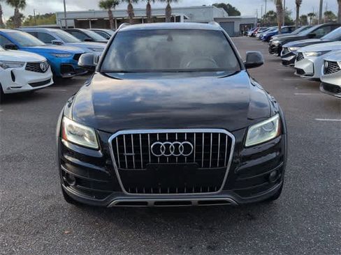 Used 2017 Audi Q5 2.0T Premium Plus w/ Technology Package image 3
