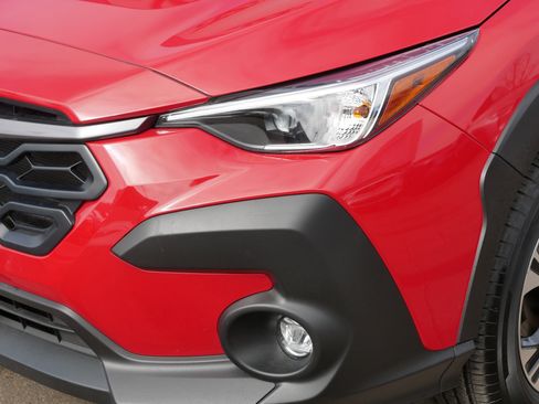 Used 2025 Subaru Crosstrek 2.0i Premium image 16