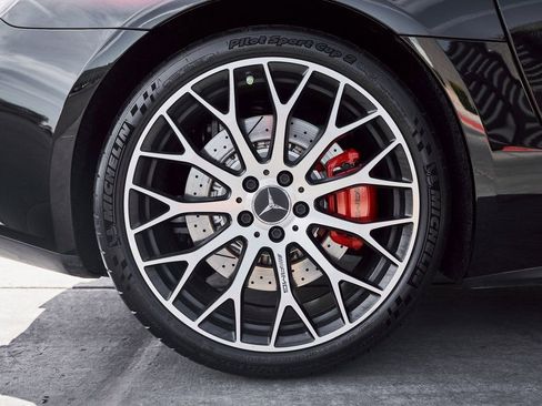 Used 2021 Mercedes-Benz AMG GT Roadster image 28