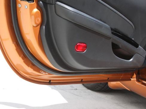 Used 2006 Nissan 350Z Touring RWD image 30